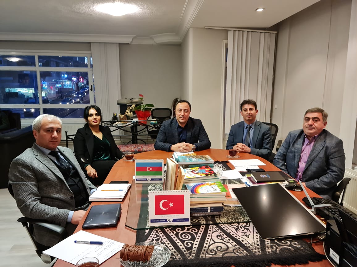 AY Partiya Başqanı Ankarada məsləhətçiləri ilə bir araya gəldi