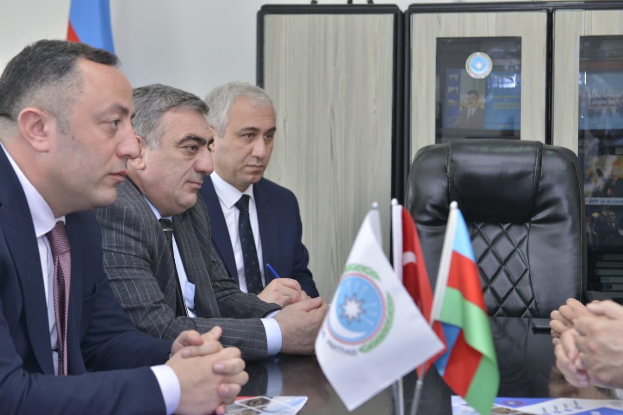 AY Partiya Başqanı KXCP və AMİP Sədrləri ilə görüşüb