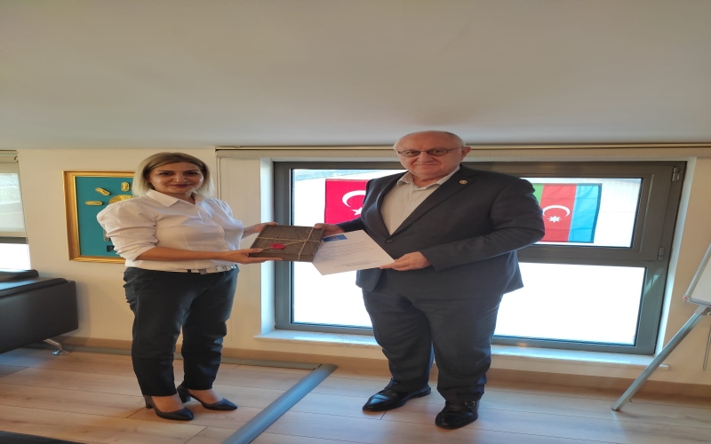 AY Partiya Başqanının hədiyyələri Türkiyədə sahiblərinə çatdırıldı