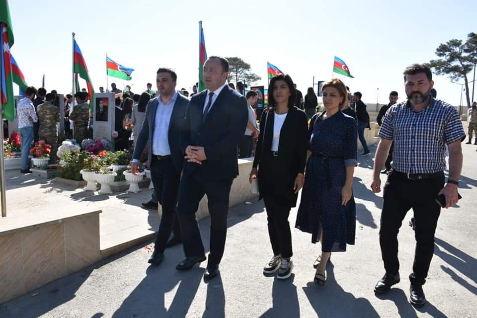 AY Partiya Şəhidləri yad etdi