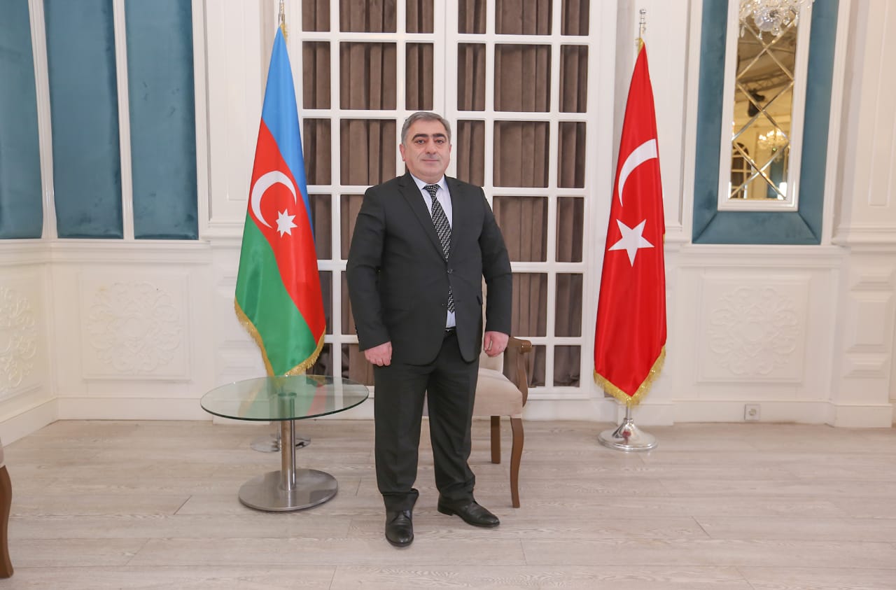 Bəhrəm İsmayılov: “Partiyalar maska məcburiyyətinin ləğvi ilə bağlı hökumətə təkliflər versin”